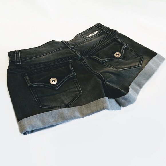 Harlow-Sophia Black Denim Cuff Shorts - Picture 4 of 8